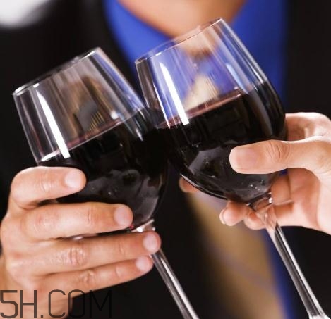 喝酒會影響血糖嗎？喝酒會影響體檢結果嗎？