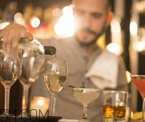 身上有傷口能喝酒嗎？喝酒會(huì)影響傷口愈合嗎？