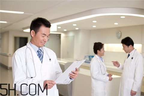 尿頻應該去醫(yī)院哪個科？尿頻應該做什么檢查？