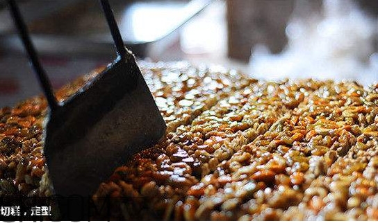 正宗的新疆切糕怎么做？切糕可以過夜嗎