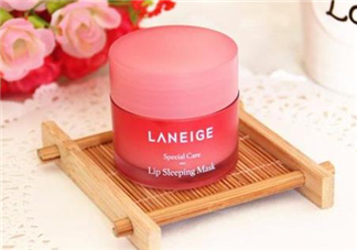 蘭芝唇膜哪個味道好聞？蘭芝唇膜哪個顏色好用？