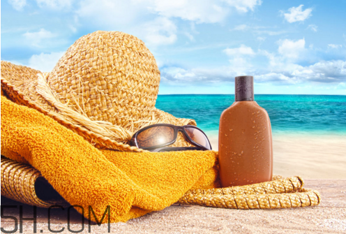 防曬霜開封后第二年還能用嗎？防曬霜使用注意事項