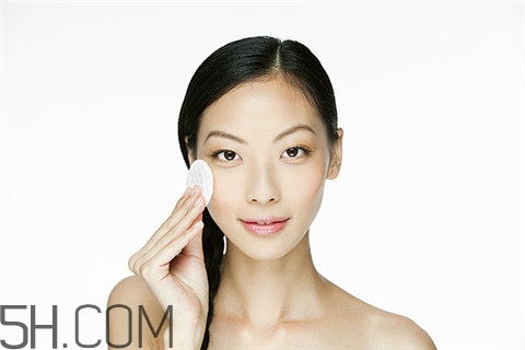 隆胸是永久的嗎？隆胸是大手術(shù)嗎？