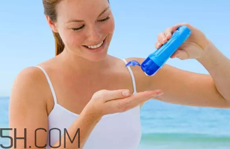 防曬霜涂在眼睛周圍要注意什么？孕婦選擇防曬霜的標(biāo)準(zhǔn)