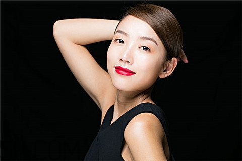 烤瓷牙能用電動(dòng)牙刷嗎？烤瓷牙能做核磁共振嗎？