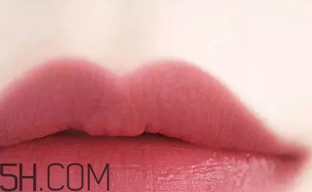 秋冬豆沙色妝容怎么畫(huà)？