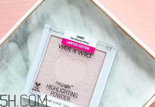 秋冬豆沙色妝容怎么畫(huà)？