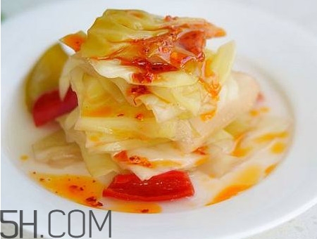 泡菜是酸性還是堿性？泡菜和酸菜有什么區(qū)別