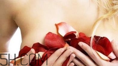 是什么因素決定了乳房大??？乳房脹痛是怎么回事