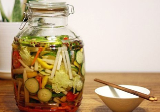 咸菜和泡菜有什么區(qū)別？吃泡菜有什么好處