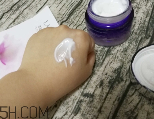 蘭蔻晚霜適合什么膚質(zhì)？蘭蔻晚霜適合敏感肌嗎？