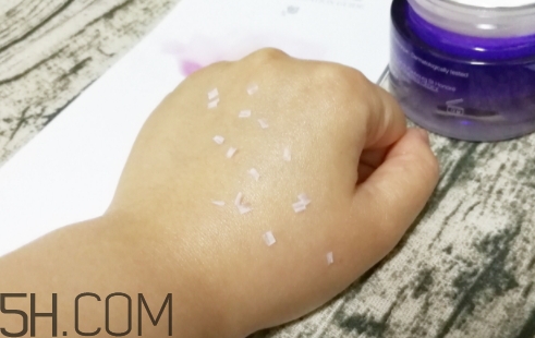 蘭蔻晚霜適合什么膚質(zhì)？蘭蔻晚霜適合敏感肌嗎？