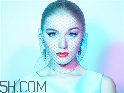 烤瓷牙可以帶牙套嗎？烤瓷牙可以只做門牙嗎？