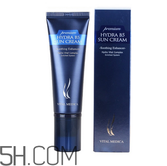 ahc隔離防曬霜b5怎么樣？在室內(nèi)需要擦防曬霜嗎？