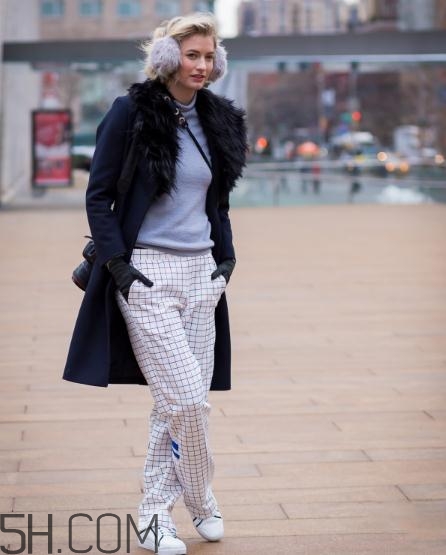 毛呢大衣搭配什么褲子？毛呢大衣搭配褲子圖片