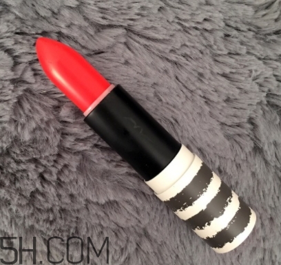 topshop唇膏怎么樣？topshop唇膏口紅多少錢