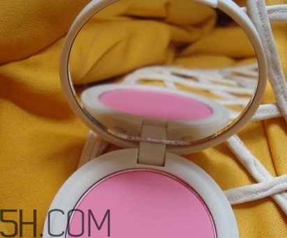 topshop腮紅怎么樣？topshop腮紅多少錢