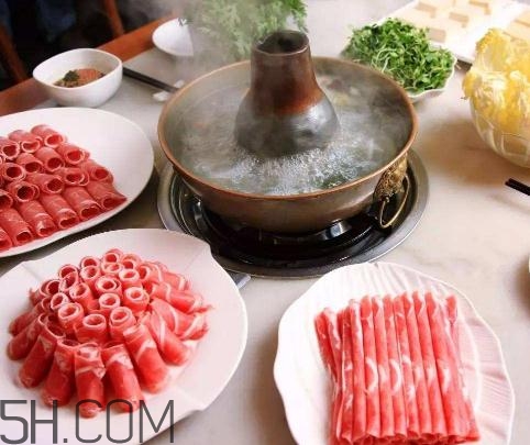 涮羊肉哪個部位最好吃？涮羊肉都有什么菜？