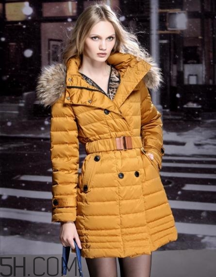 羽絨服出絨怎么補(bǔ)救？羽絨服跑毛有什么方法？