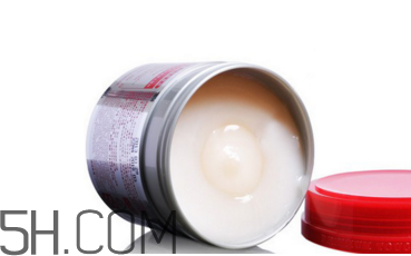 發(fā)膜好還是護(hù)發(fā)素好？護(hù)發(fā)素的使用誤區(qū)