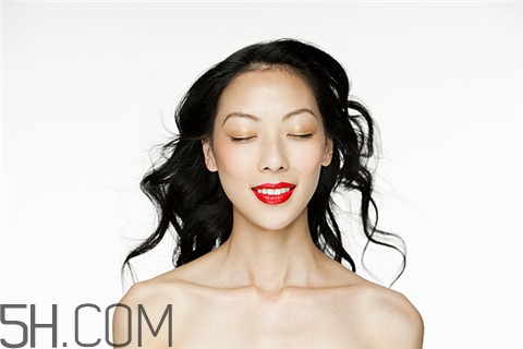 烤瓷牙怎么清洗？烤瓷牙怎么刷牙？