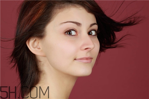 烤瓷牙多大可以做？烤瓷牙多少年要換？