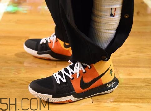 nike kyrie 3 raygun外星人配色會(huì)發(fā)售嗎？