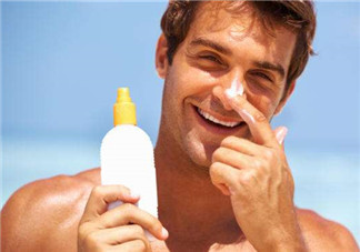 男士防曬霜有什么用？防曬噴霧的使用步驟