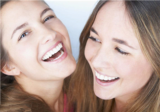 烤瓷牙會引起口臭嗎？烤瓷牙會掉嗎？