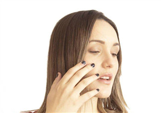 發(fā)膜好還是護發(fā)素好？護發(fā)素的使用誤區(qū)