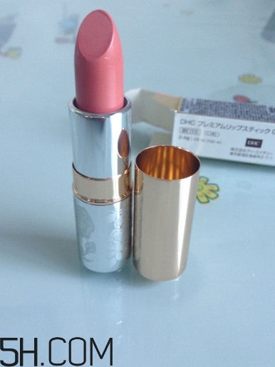 dhc美容液唇膏好嗎？dhc尊貴美容液唇膏試色