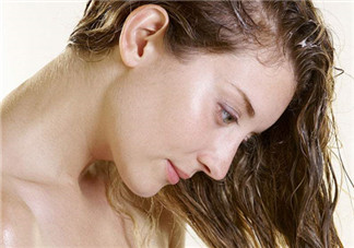 護(hù)發(fā)素為什么不能接觸頭皮？護(hù)發(fā)素如何使用效果最好？