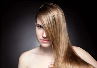 油性發(fā)質(zhì)用護(hù)發(fā)素需注意什么？用護(hù)發(fā)素后再用發(fā)膜會(huì)怎樣？