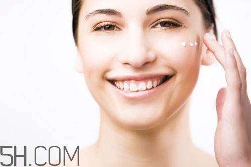 蘭蔻妝前乳含硅嗎？蘭蔻妝前乳多少錢？