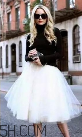 保暖內(nèi)衣可以外穿嗎？保暖內(nèi)衣外穿潮流搭配