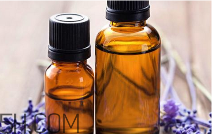 如何用精油護發(fā)？薰衣草精油護發(fā)怎么用？