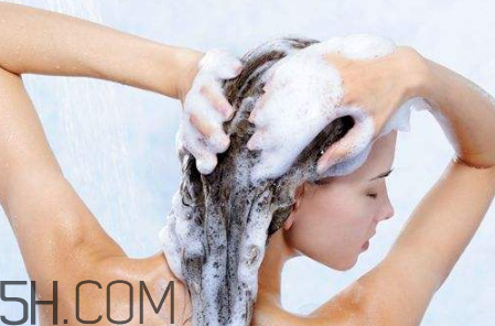 男士洗發(fā)露和女士洗發(fā)露的區(qū)別 霸王洗發(fā)水怎么樣？