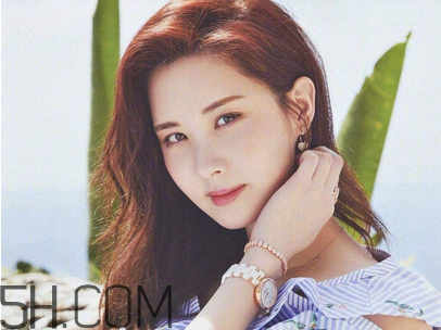 洗發(fā)水過(guò)敏的癥狀是什么？頭發(fā)毛躁怎么變得柔順光滑？