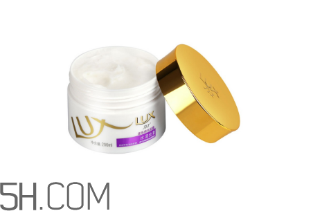 發(fā)膜和彈力素有什么區(qū)別？發(fā)膜和護發(fā)素要同時用嗎？