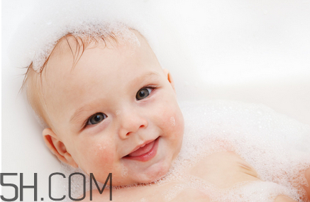 嬰兒洗發(fā)水有哪些？洗頭時(shí)不要做的事