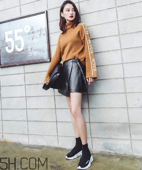 皮裙可以用掛燙機(jī)燙嗎？皮裙怎么熨燙？