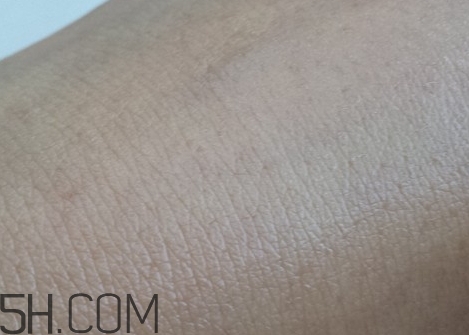 卡姿蘭眼線筆不出水怎么回事？卡姿蘭眼線筆不出水怎么辦