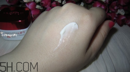 歐萊雅復(fù)顏抗皺日霜好不好？歐萊雅復(fù)顏抗皺日霜怎么樣？