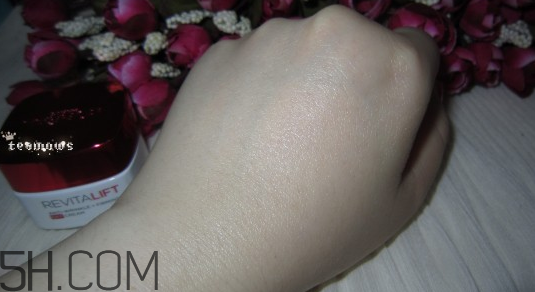 歐萊雅復(fù)顏抗皺日霜好不好？歐萊雅復(fù)顏抗皺日霜怎么樣？