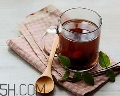 桂圓紅棗茶能豐胸嗎？桂圓紅棗茶上火嗎