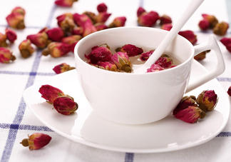 玫瑰花茶可以豐胸嗎？玫瑰花茶孕婦可以喝嗎