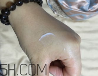 歐萊雅復(fù)顏抗皺緊致晚霜多少錢(qián)_專柜價(jià)格 歐萊雅復(fù)顏抗皺緊致晚霜多少錢(qián)_專柜價(jià)格