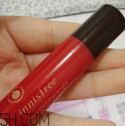 悅詩風吟石榴眼霜好用嗎？悅詩風吟石榴眼霜適合年齡