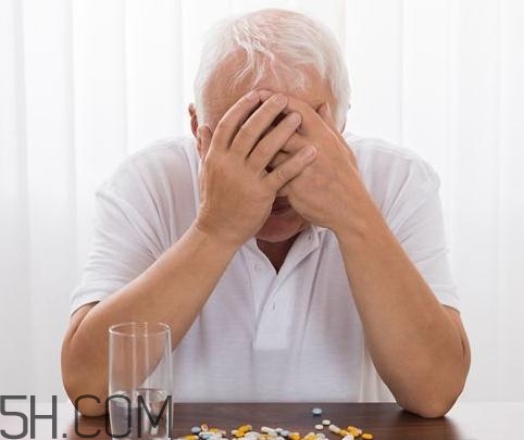 無(wú)精癥能射精嗎？無(wú)精癥能勃起嗎？