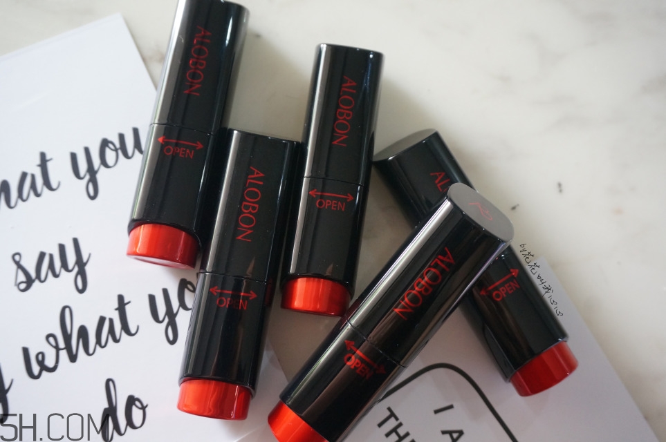 雅邦紅管口紅多少錢(qián)_雅邦紅管口紅專柜價(jià)格